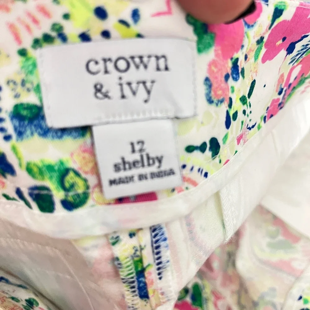 Crown & Ivy Shelby Scallop Shorts Womens 12 Pink Paisley Floral 4